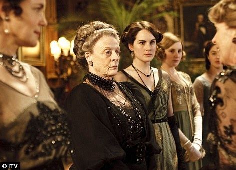 Maggie Smith - Downton Abbey Photo (15931791) - Fanpop