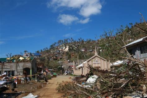 Dinagat Islands ‘leveled to the ground’ by typhoon; governor appeals for help | Inquirer News