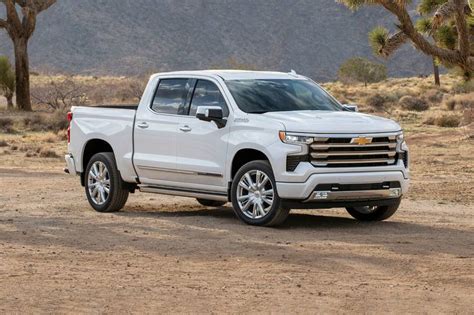 2023 Chevrolet Silverado 1500 Pictures - 128 Photos | Edmunds