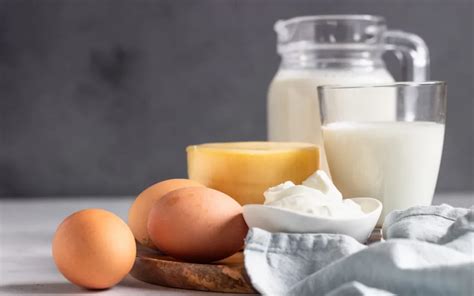 A Closer Look At Dairy and Dairy Alternatives - Smart Wellness