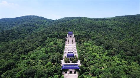 4K航拍南京中山陵春景5A景区中山祭堂紫金山风景区mp4格式视频下载_正版视频编号4079988-摄图网