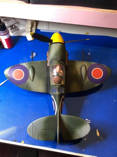 Rif Raf's Revell Spitsfire Rc Planes, Model Planes, Cartoon Plane, Funny Tanks, Slug, Revell ...