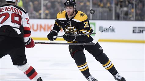 Boston Bruins 2022-23 Player Grades: Taylor Hall | Yardbarker