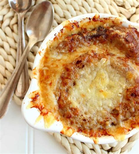 Baked French Onion Soup - The Suburban Soapbox