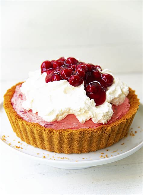 Cherry Cheesecake Jello Pie with Graham Cracker Crust