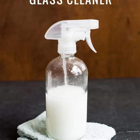 How To Make Your Own Eyeglass Cleaner - Hello Glow