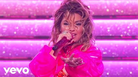 Shania Twain - Live from the 2019 AMAs (Official Performance) - YouTube ...