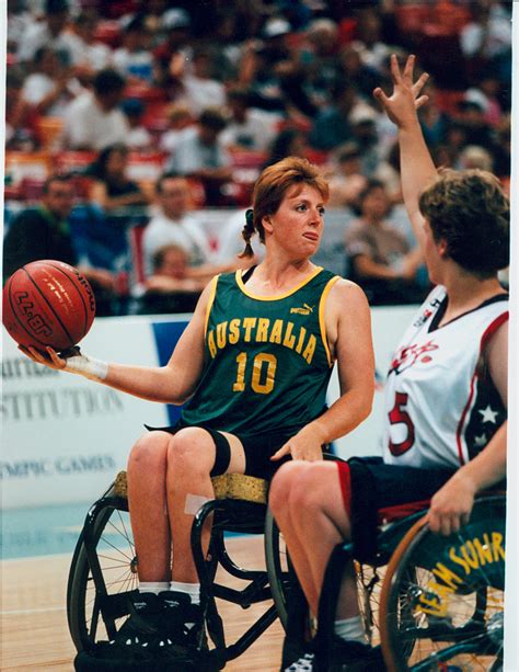 File:Sharon Slann to pass on Women's wheelchair basketball game, 1996 ...