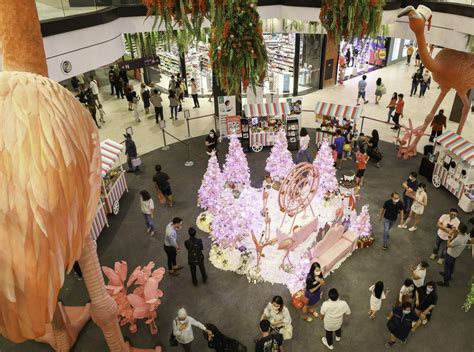 Gamuda Land's Quayside Mall draws strong crowd on launch day - BusinessToday