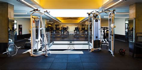 Gyms Near Columbus Circle: Luxury Spa, Yoga, Pools & More