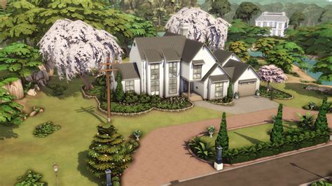 The Sims 4 House - The Sims 4 Big Family Home