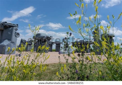 61 Nebraska Landscape Carhenge Images, Stock Photos & Vectors ...