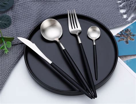 How To Set A Table With Cutlery | Decoration Examples