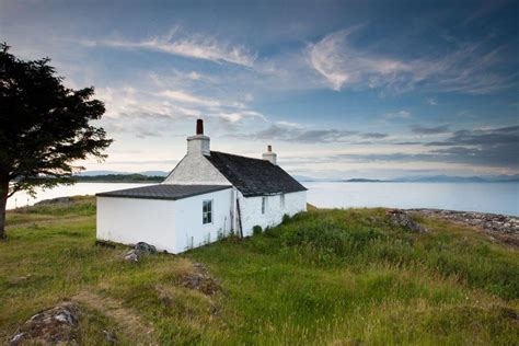 Grasspoint Cottage. Isle of Mull Self Catering Cottage. | Scotland cottage, Cottage, White paint ...