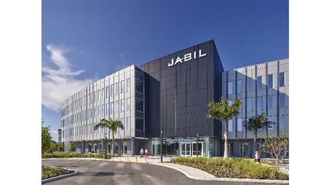 Jabil Corporate Headquarters’ Modern, Open Office Design Promotes Collaboration | Walls & Ceilings