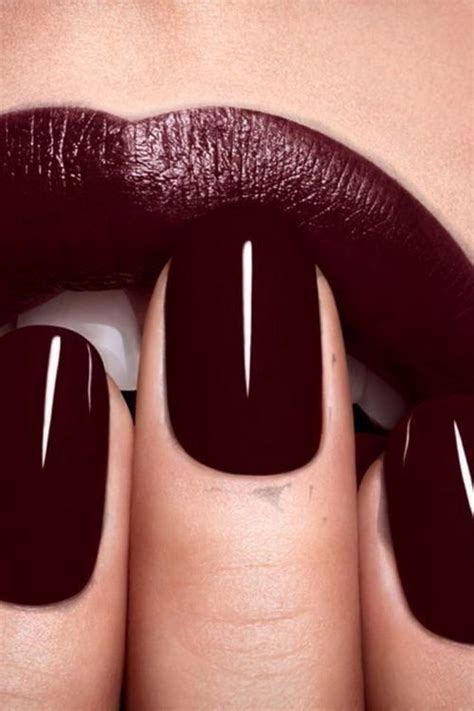 TRENDS / MAKE-UP : TENDANCE LIPSTICK CET AUTOMNE #beauty #fall #trends #red | Couleurs de vernis ...