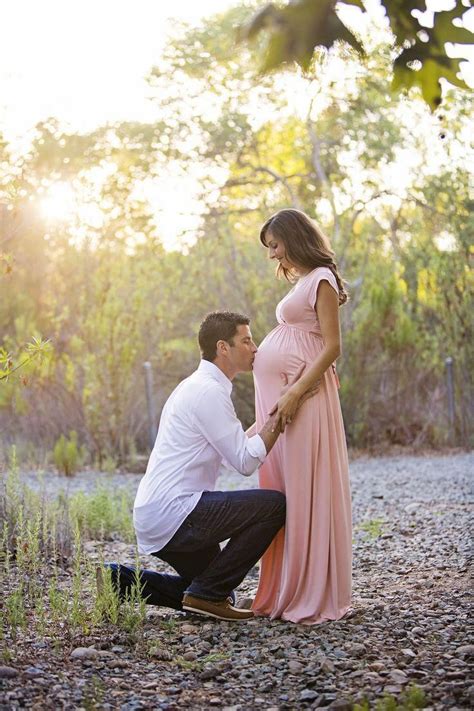 Cute Maternity Photo Ideas | starmommy