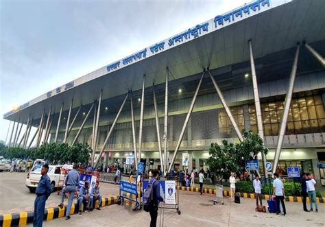 Gujarat Mein Kitne Airport Hai 2024? जानिए