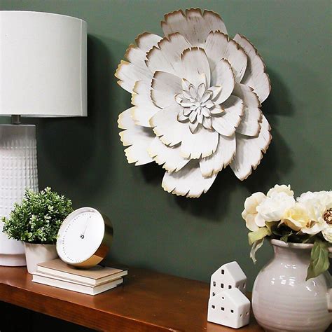 Stratton Home Decor Metal Flower Wall Art in White | Bed Bath & Beyond | Metal flower wall decor ...