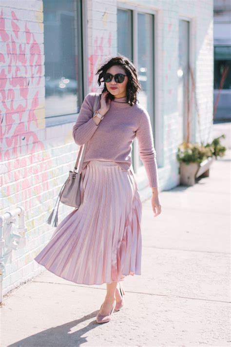 On Wednesdays, We Wear Pink on Valentine's Day - RD's Obsessions | Romantic outfit, Spring ...