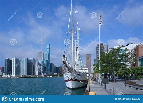 Chicago downtown skyline editorial image. Image of skyline - 259486185