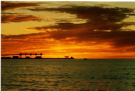 sunset over wallaroo jetty | Fishing - Fishwrecked.com - Fishing WA ...