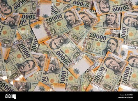 Hungarian Forint banknotes Stock Photo - Alamy