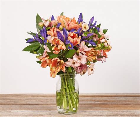 20 Best New Orleans Flower Delivery Services - Petal Republic