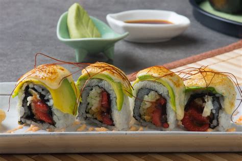 Avocado sushi roll stock image. Image of salmon, california - 119929507