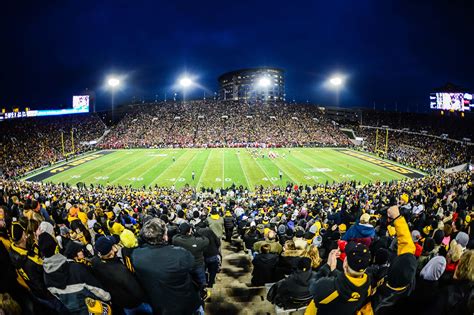 Iowa urges fans to 'stripe the stadium' for Saturday's game vs. Penn State