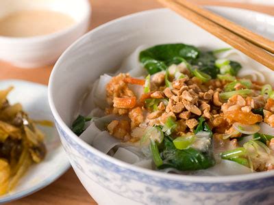 Culinary Wanderlust: Shan-style Chicken Noodle Soup