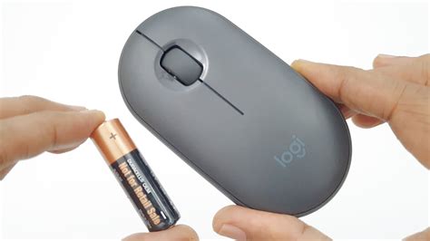 Logitech Pebble Mouse (M350) - How to Replace Battery - YouTube