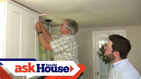 How To Install Crown Molding On Kitchen Cabinets Ehow Com