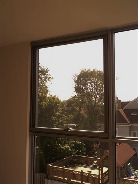 Retractable window screens for nearly all window types