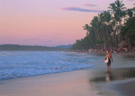 16 BEST Beaches in Costa Rica (& Where to Stay)