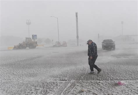 Denver weather today: Cool start to week, -50 wind chills on the way