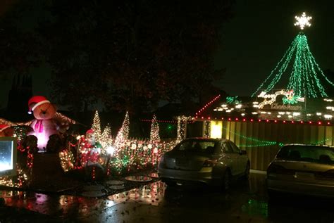 Top 5 Christmas Light Displays in Upper Hastings Ranch | Legal Internet Marketing Blog