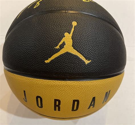 "Michael Jordan" Autographed Basketball - YourPremierMemorabilia