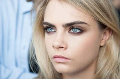 The smoky eye is smokin' hot! Featuring Cara Delevingne. - Hairsay Salon