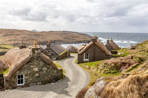 Gearrannan Blackhouse Village – Outer Hebrides, Scotland | Cottages scotland, Outer hebrides ...