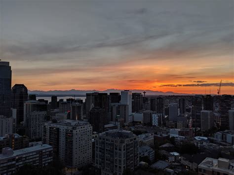 Sunset over skyline of Seattle : r/Seattle