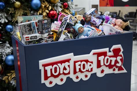 DVIDS - Images - Marine Corps Toys for Tots continues tradition despite ...