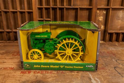 Vintage Ertl Th Scale John Deere Model A Tractor | Sexiz Pix