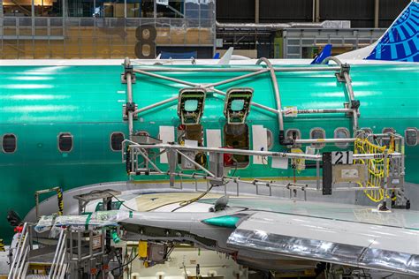 A look inside Boeing's 737 MAX factory - The Points Guy