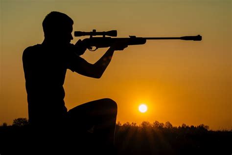 5 Helpful Tips For Night Time Hunting For Safe and Fun Hunts