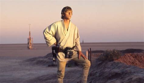 Mark Hamill says a Luke Skywalker Star Wars prequel would be boring