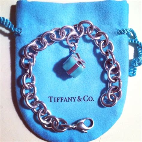 Birthday Present idea for my hubby :) Tiffany & Co. Blue Box Charm | Tiffany blue box, Tiffany ...