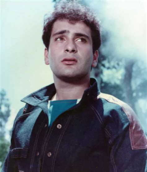 Rishi Kapoor And Randhir Kapoor's Brother, Rajiv Kapoor Passes Away At ...