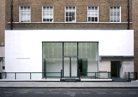 50 Best Art Galleries In London, From Institutions To Tiny Exhibition Spaces