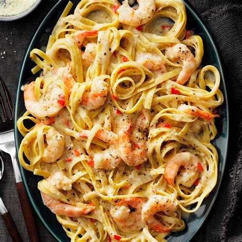 Spicy Shrimp Fettuccine Alfredo Recipe: How to Make It